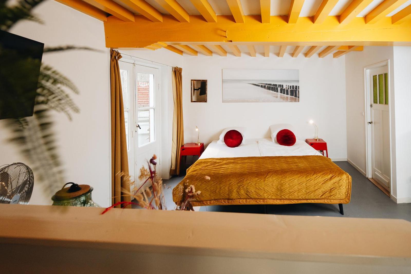 Hotel Zilt Studio'S 弗利辛恩 外观 照片