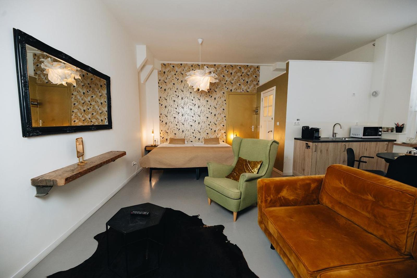 Hotel Zilt Studio'S 弗利辛恩 外观 照片